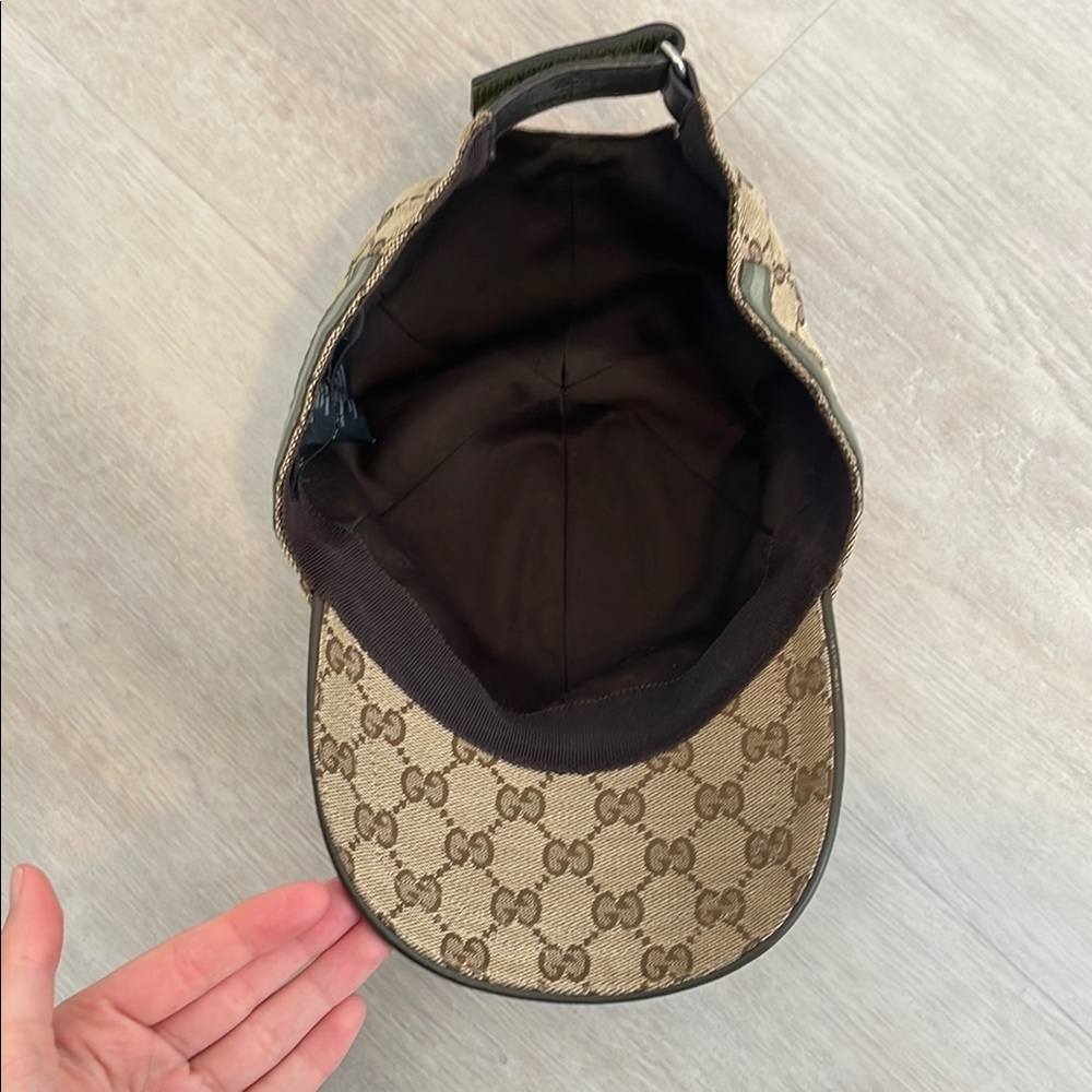 Gucci Monogram Cap - Picture 3 of 5